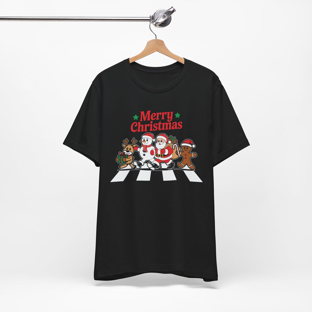 Merry Christmas Graphic Tee, Unisex Christmas T-shirt, Holiday Shirt, Festive Apparel, Gift for Him/Her, Winter Wear