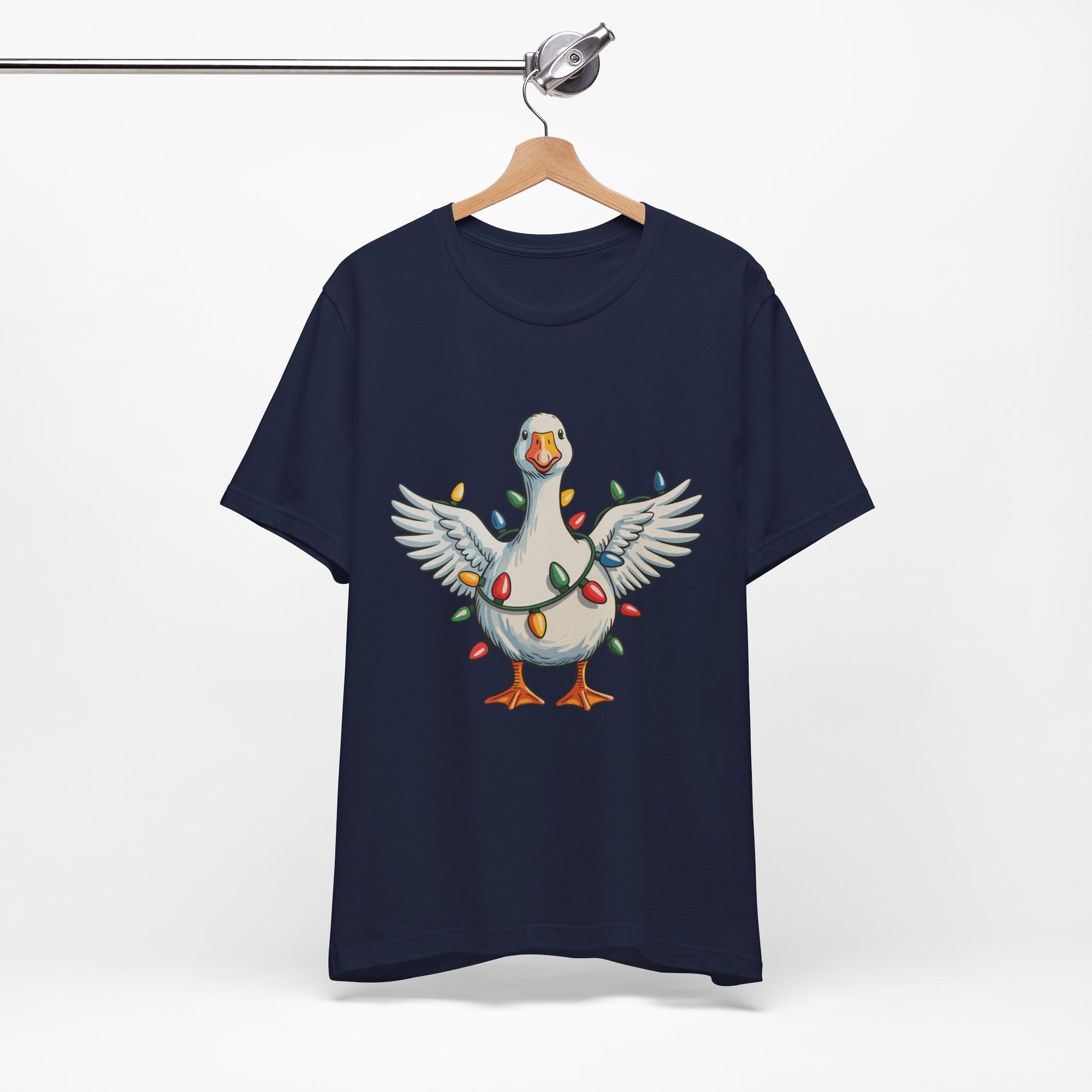 Festive Goose Holiday Graphic Tee – Cute Christmas Shirt