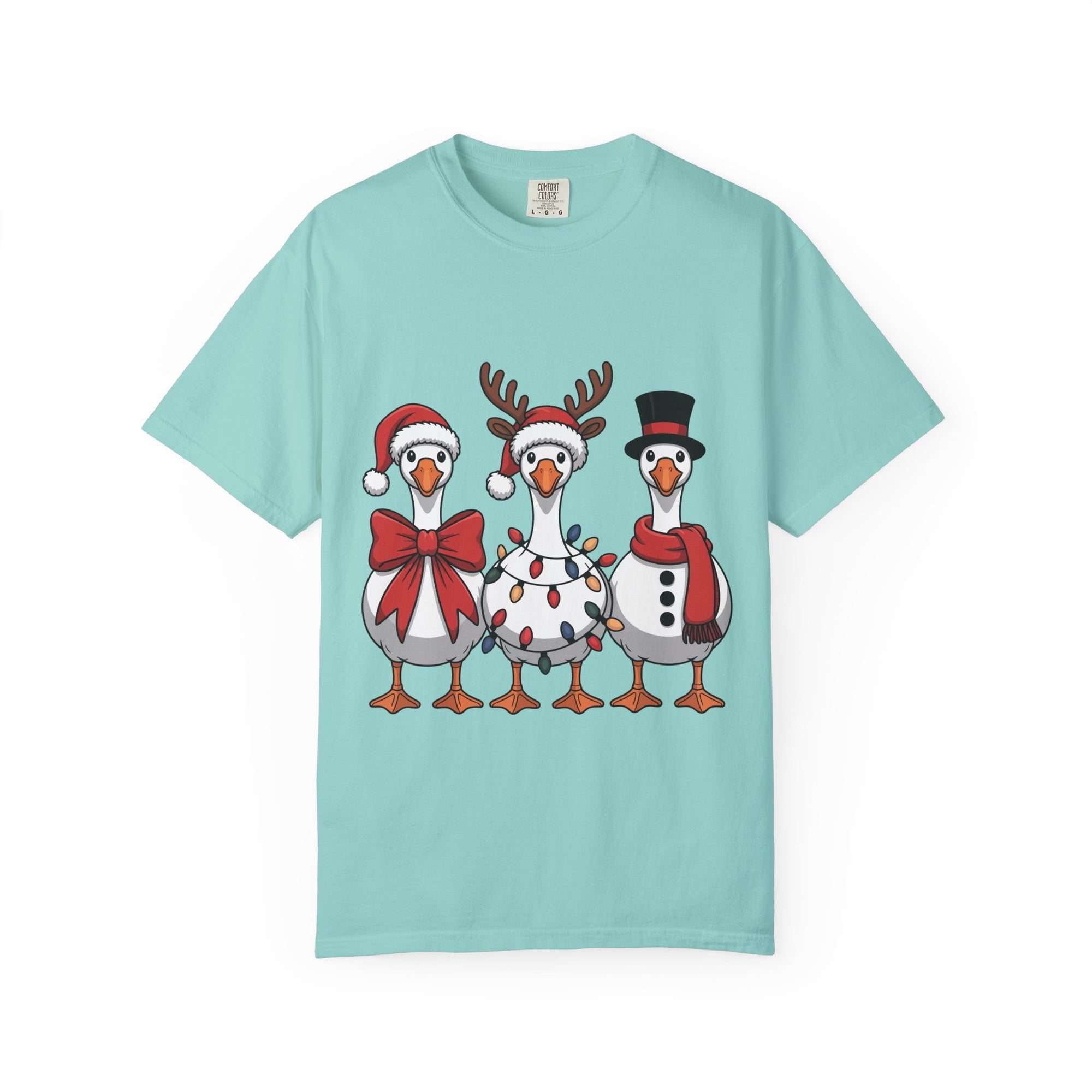 Festive Holiday Goose T-shirt, Fun Christmas Tee, Unisex T-shirt