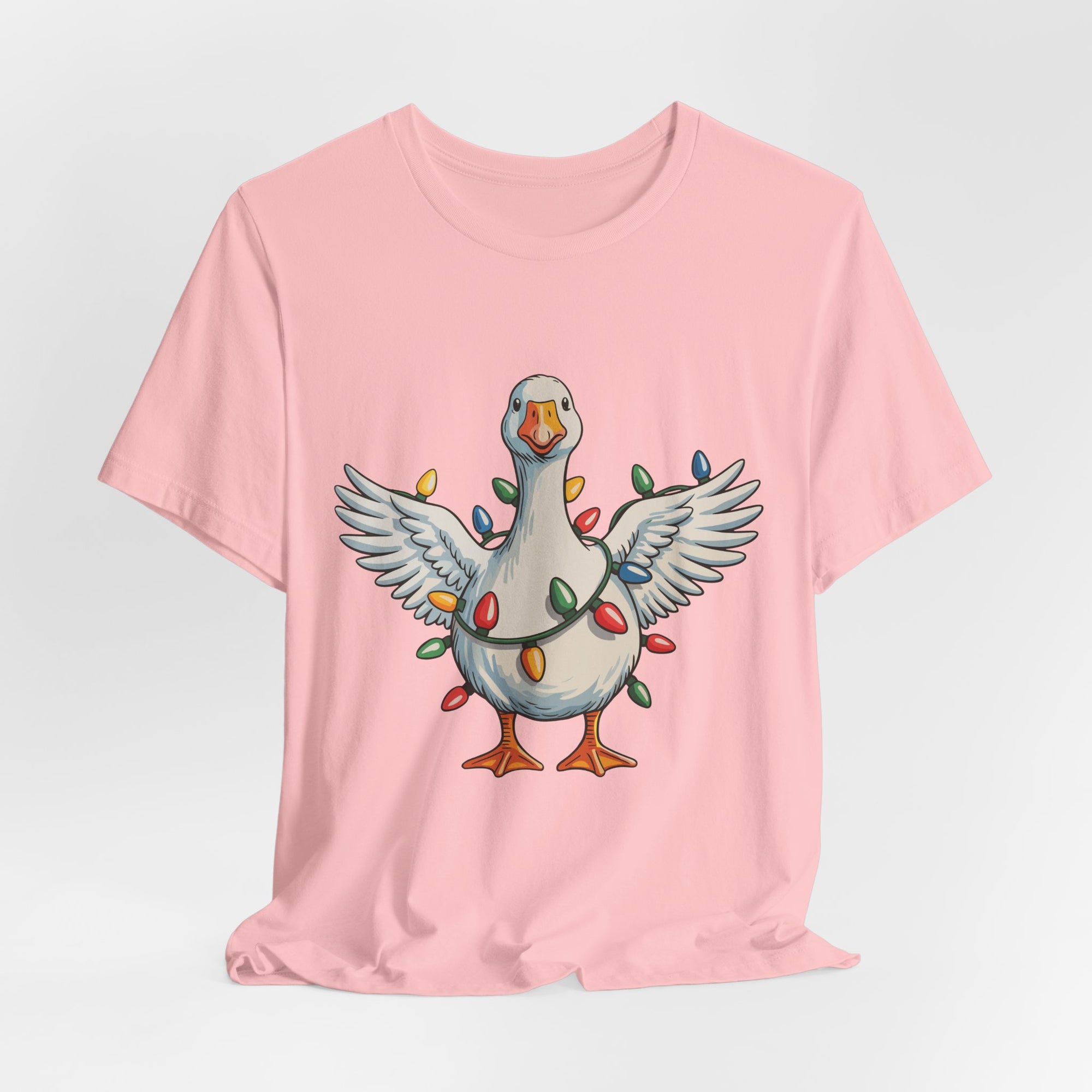 Festive Goose Holiday Graphic Tee – Cute Christmas Shirt