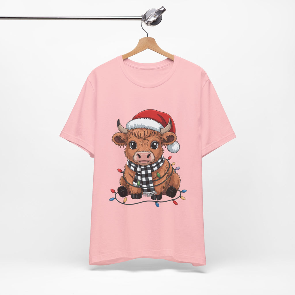 Festive Cow Christmas Tee, Unisex Holiday Shirt, Cute Animal T-Shirt