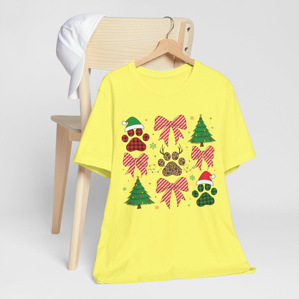 Festive Pet Lover Tee - Christmas Celebration Shirt, Holiday Gift for Dog Owners, Cute Winter Apparel, Paw Print T-Shirt, Unisex