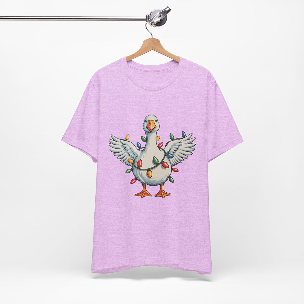 Festive Goose Holiday Graphic Tee – Cute Christmas Shirt