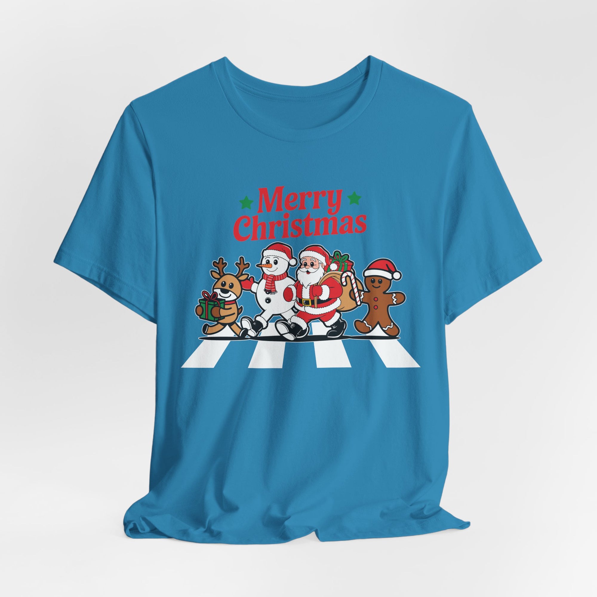 Merry Christmas Graphic Tee, Unisex Christmas T-shirt, Holiday Shirt, Festive Apparel, Gift for Him/Her, Winter Wear