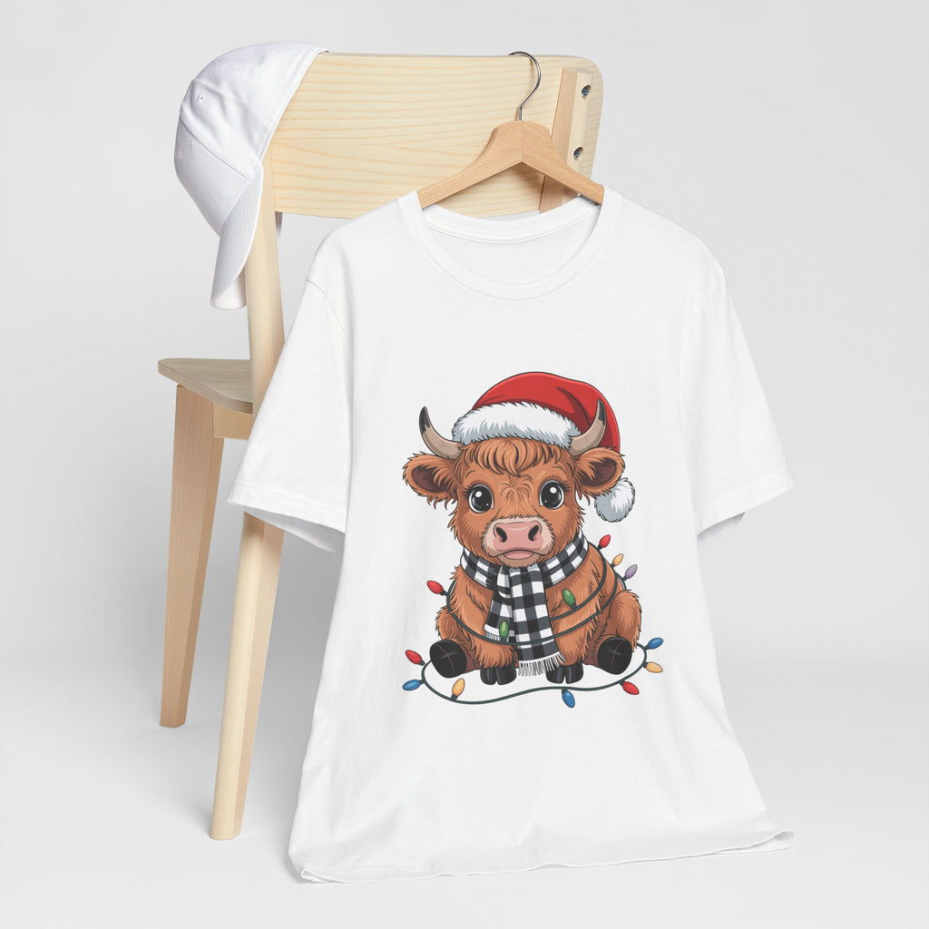 Festive Cow Christmas Tee, Unisex Holiday Shirt, Cute Animal T-Shirt