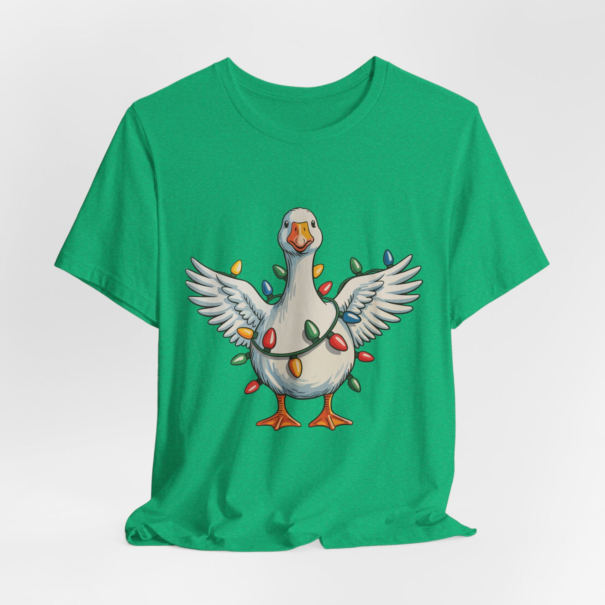 Festive Goose Holiday Graphic Tee – Cute Christmas Shirt