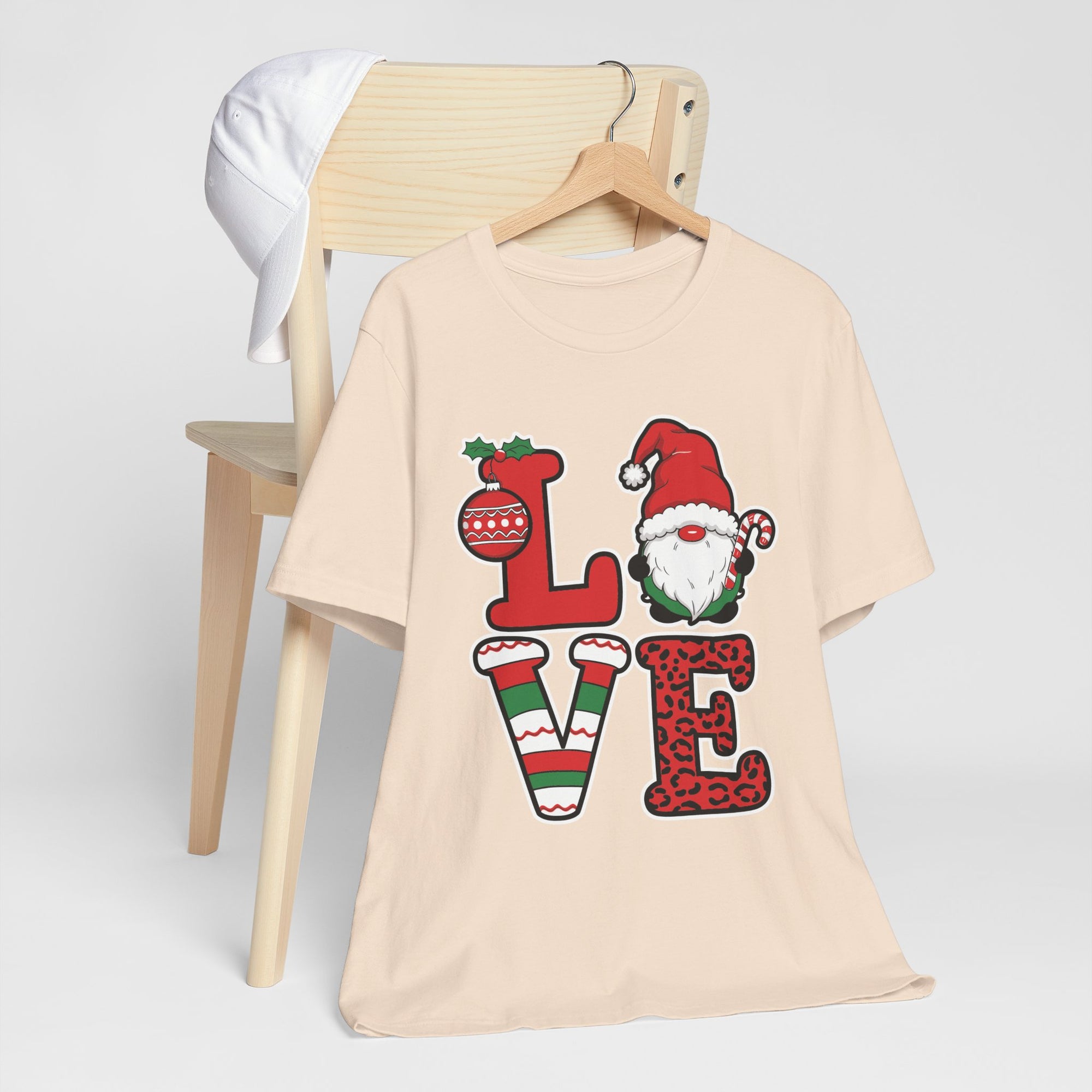 Christmas LOVE T-Shirt / Santa Gnome Holiday Graphic Tee