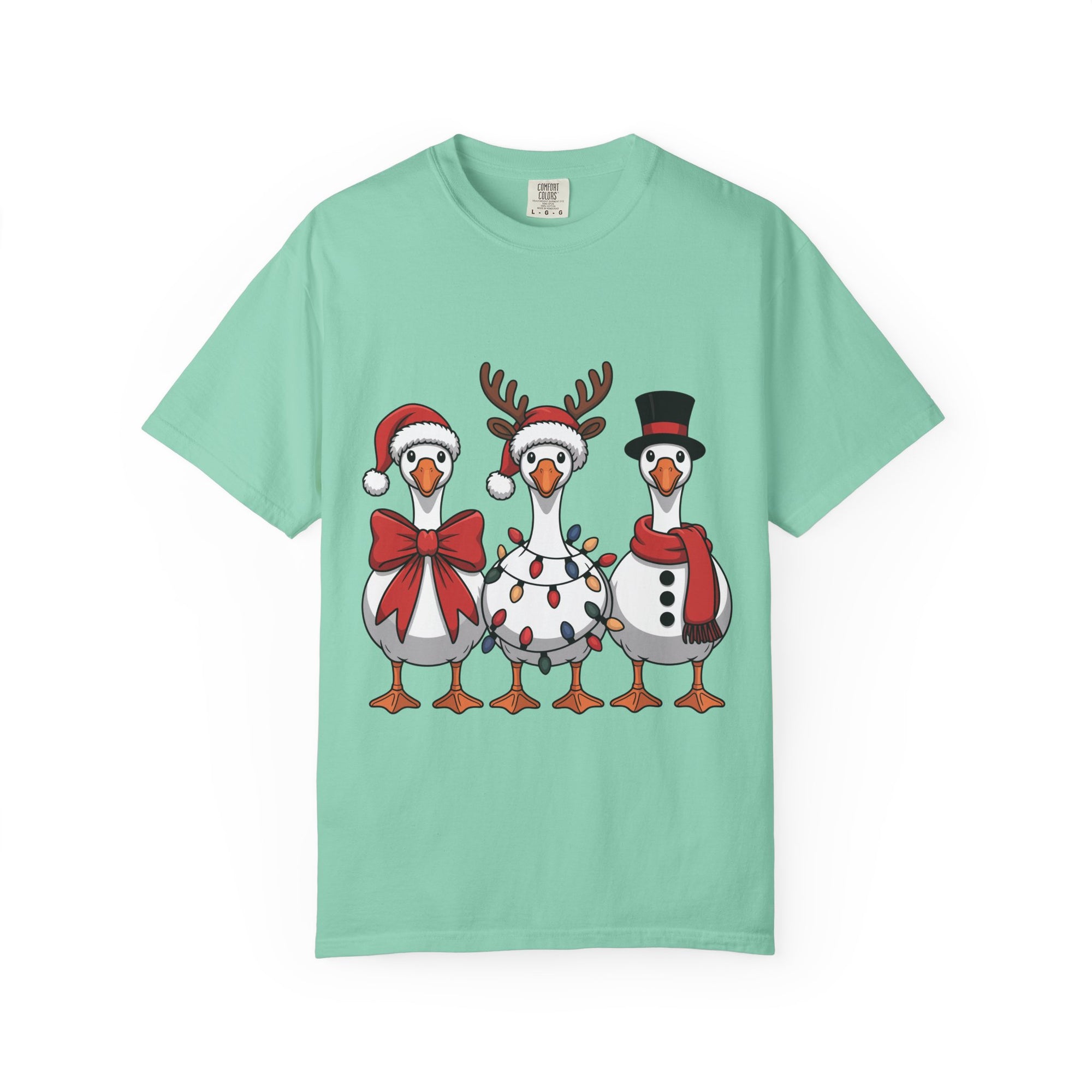 Festive Holiday Goose T-shirt, Fun Christmas Tee, Unisex T-shirt