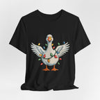 Festive Goose Holiday Graphic Tee – Cute Christmas Shirt