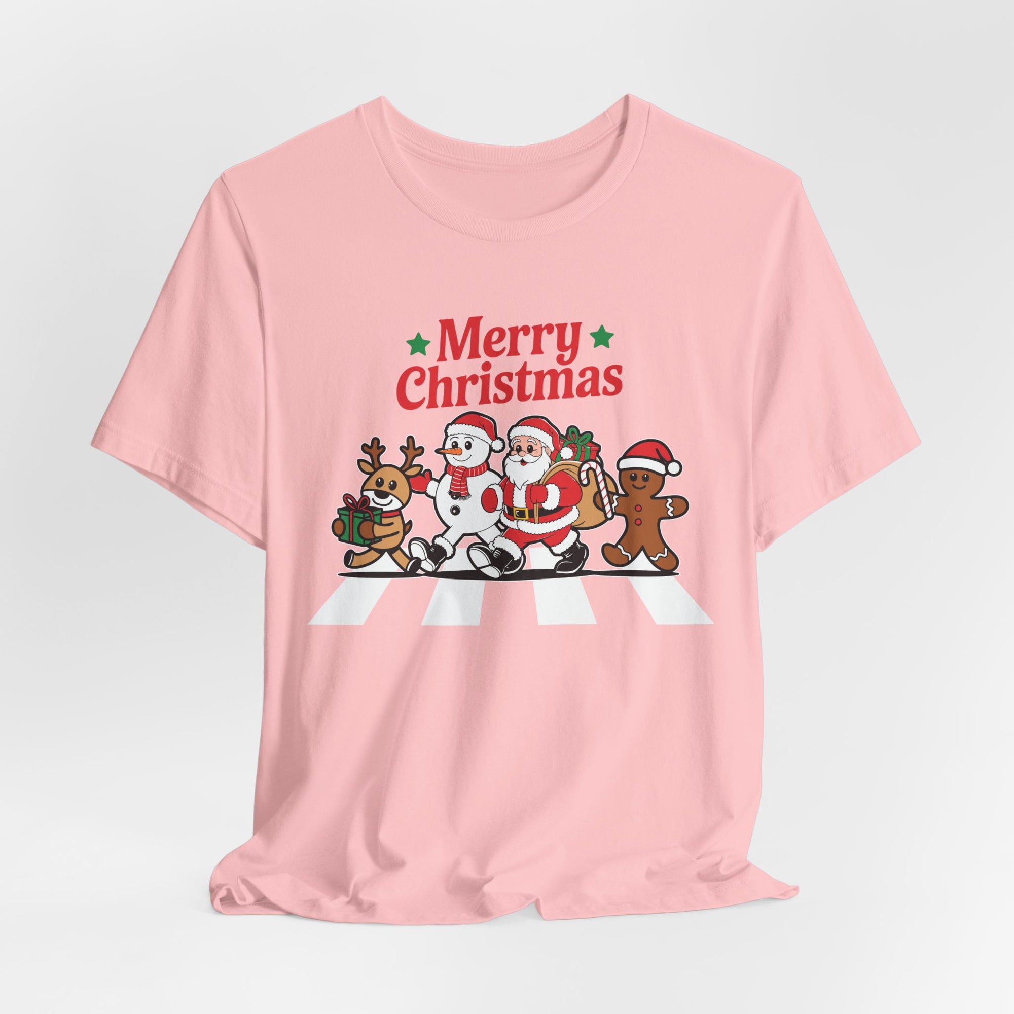 Merry Christmas Graphic Tee, Unisex Christmas T-shirt, Holiday Shirt, Festive Apparel, Gift for Him/Her, Winter Wear