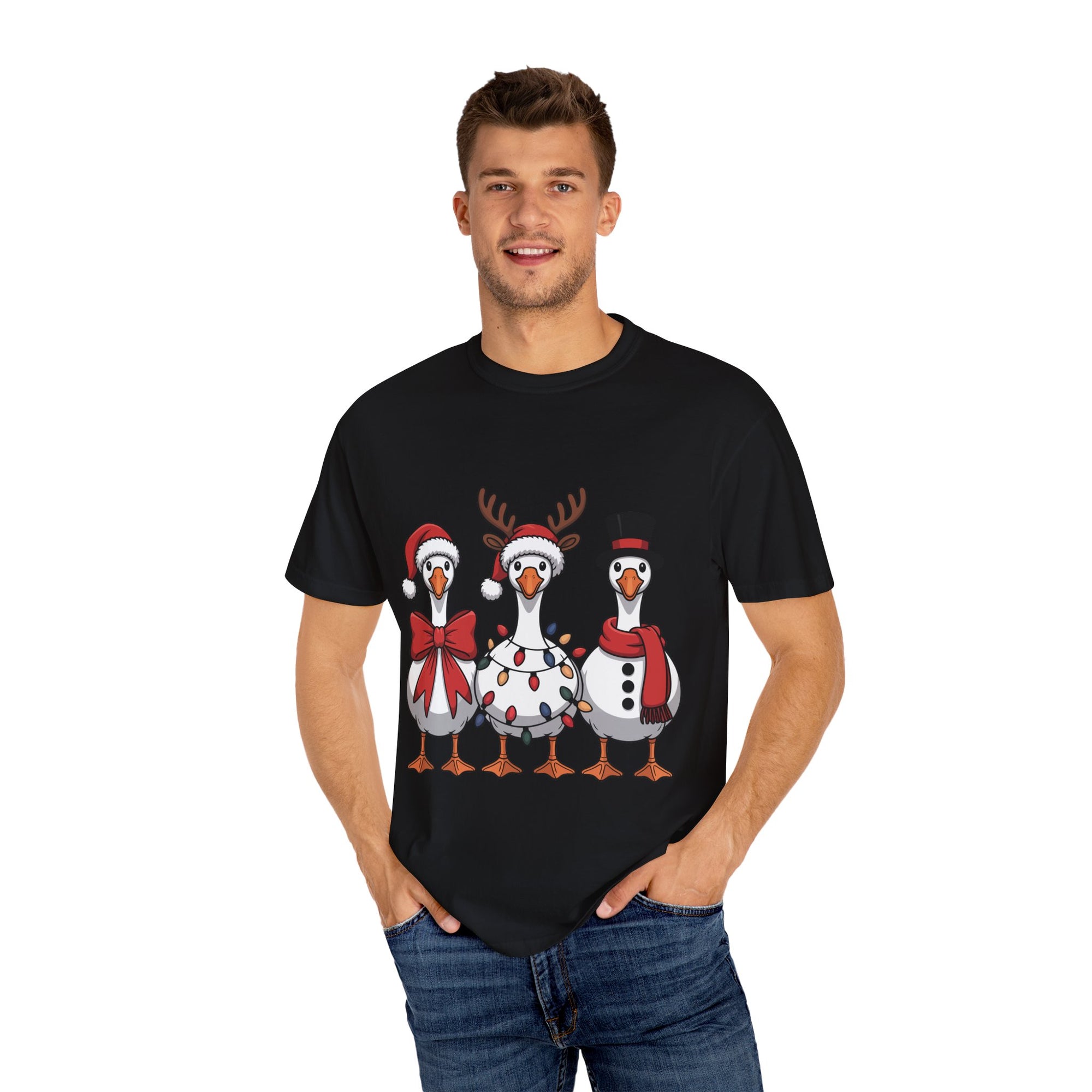 Festive Holiday Goose T-shirt, Fun Christmas Tee, Unisex T-shirt