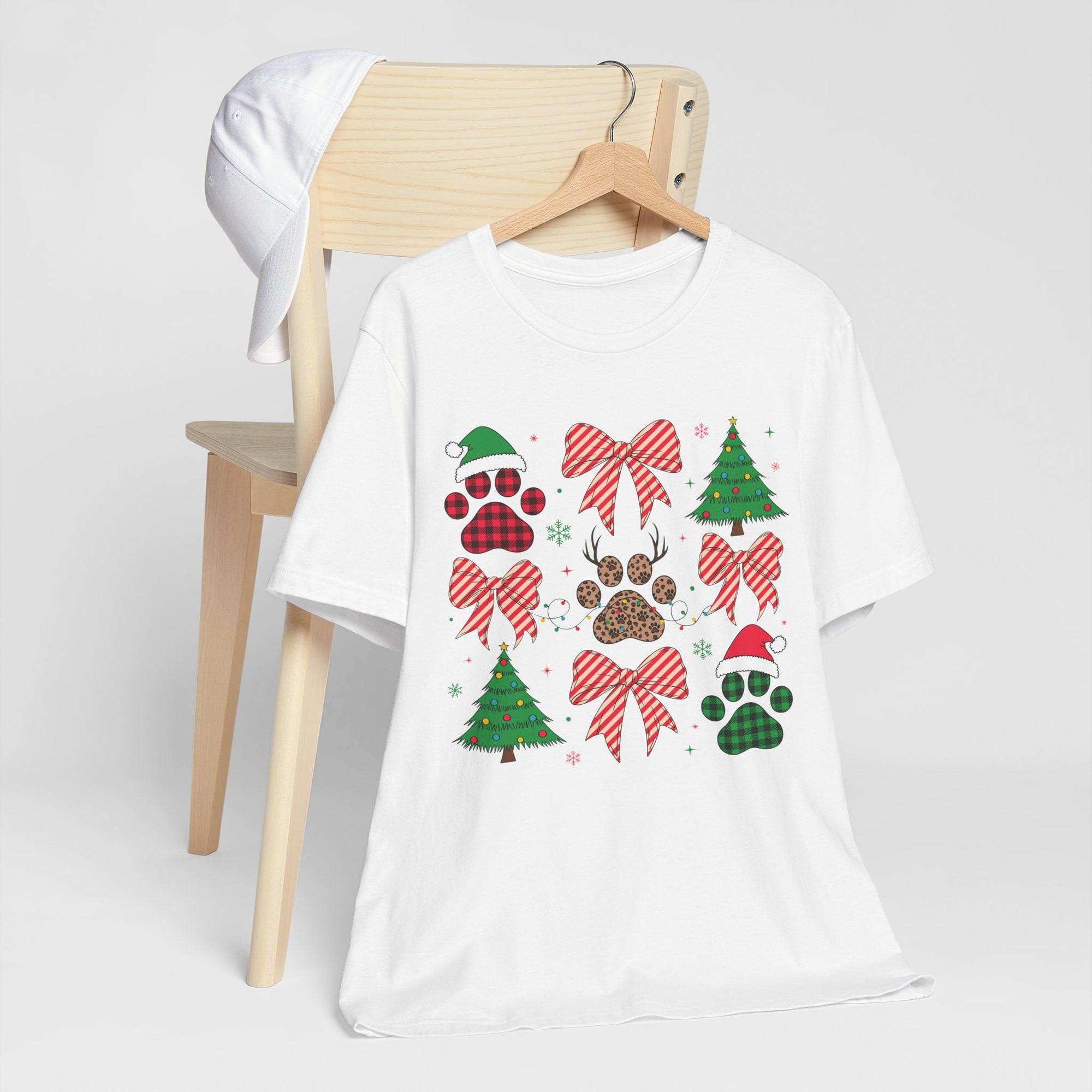 Festive Pet Lover Tee - Christmas Celebration Shirt, Holiday Gift for Dog Owners, Cute Winter Apparel, Paw Print T-Shirt, Unisex
