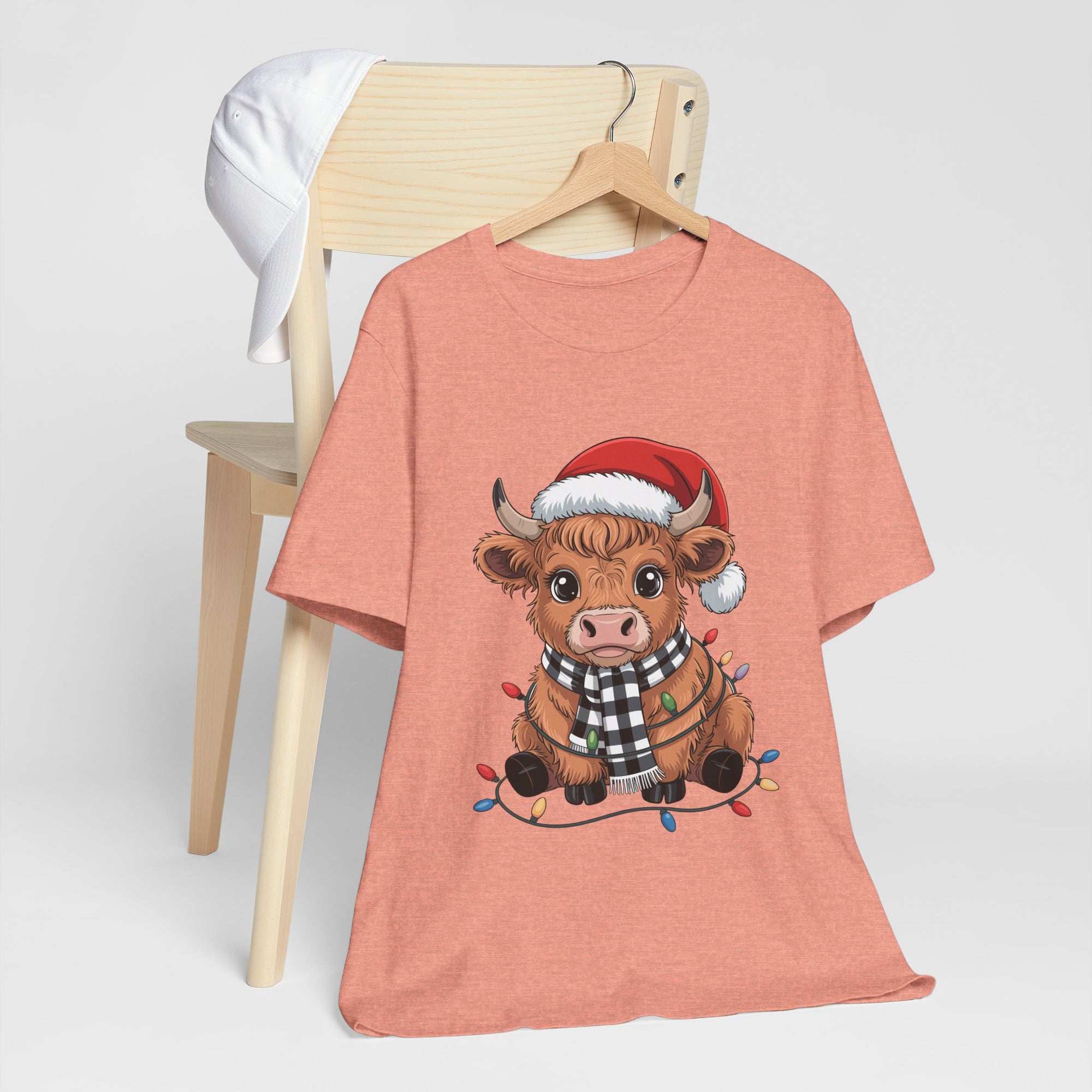 Festive Cow Christmas Tee, Unisex Holiday Shirt, Cute Animal T-Shirt