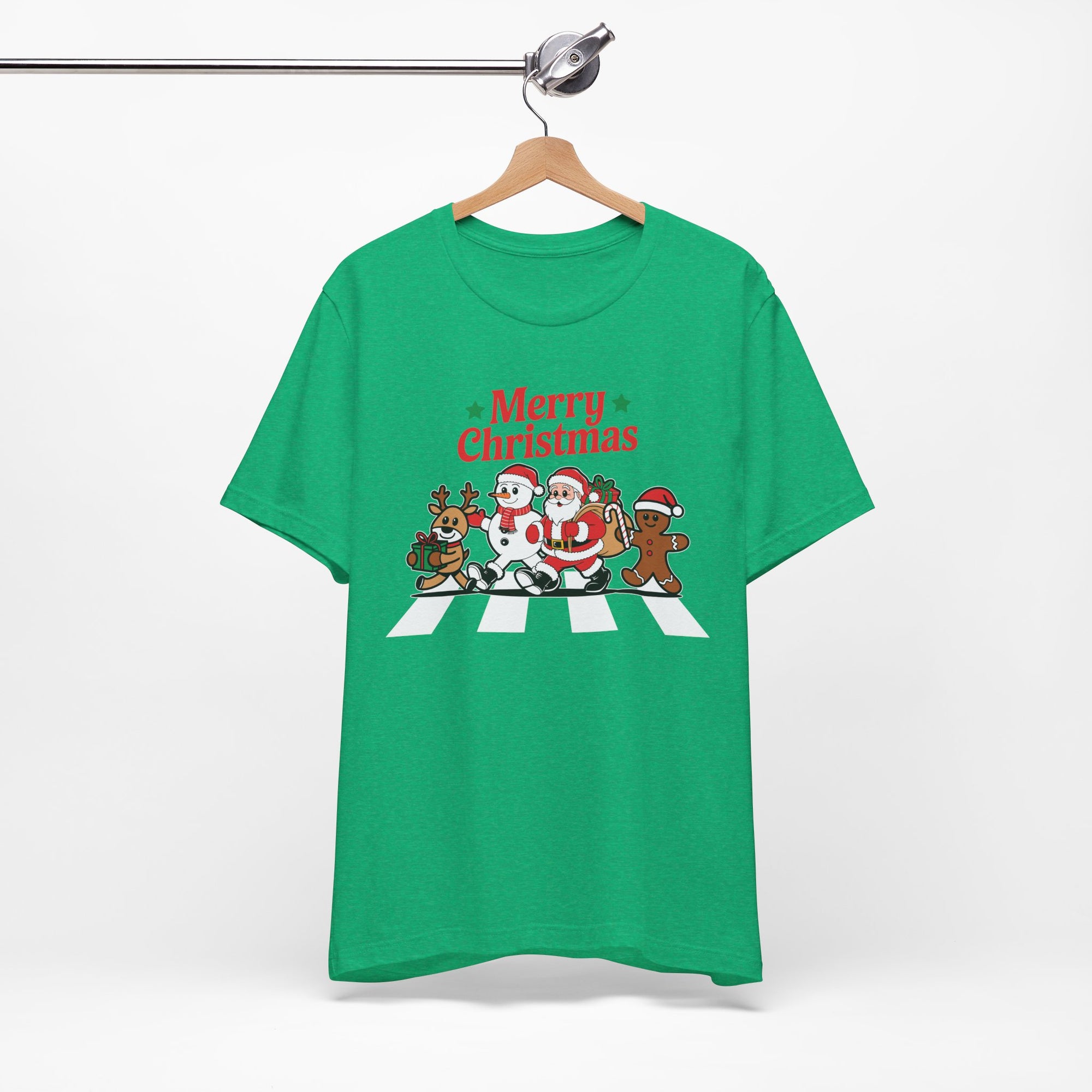 Merry Christmas Graphic Tee, Unisex Christmas T-shirt, Holiday Shirt, Festive Apparel, Gift for Him/Her, Winter Wear
