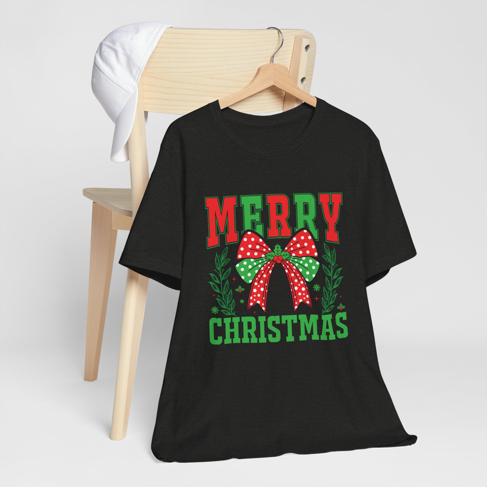 Merry Christmas Unisex Short Sleeve Tee, Holiday Shirt, Christmas Gift, Casual Wear, Family Matching Outfits